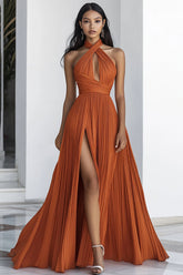 Orangefarbenes langes formelles Kleid in A-Linie mit Falten